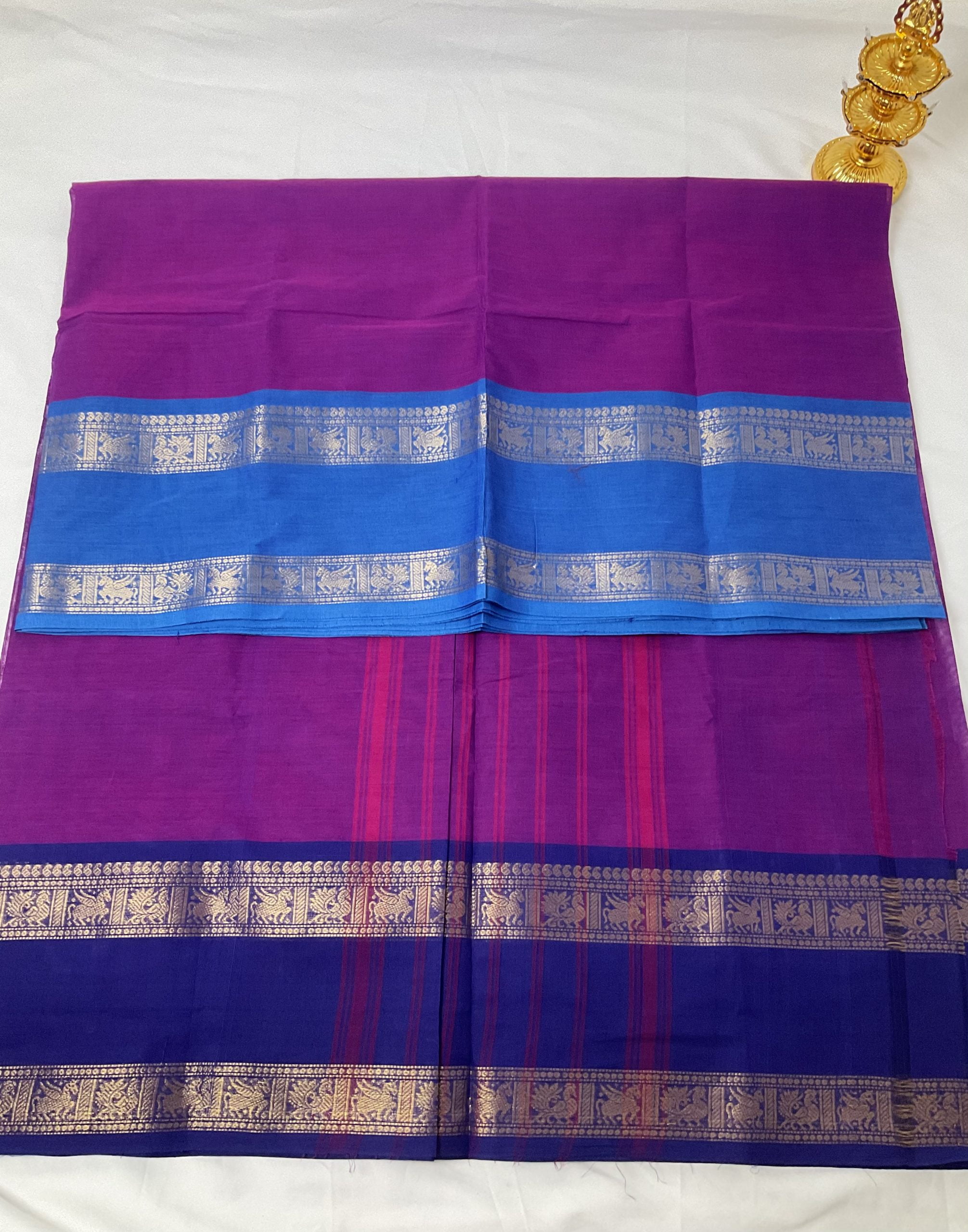 Kanchi Cotton Saree in Wine with Contrast Border - Image 2