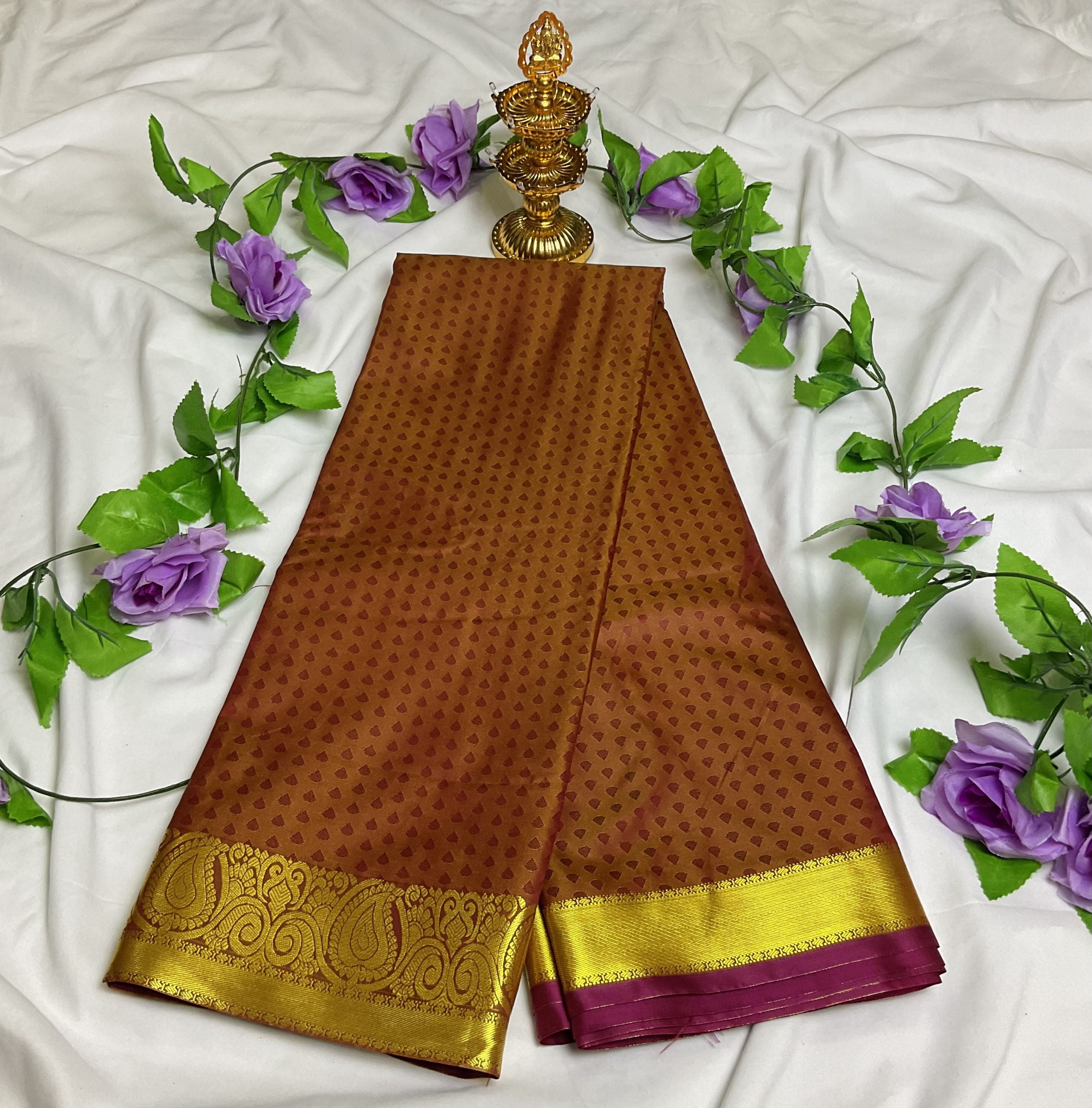 Semi-Kanchi Embossed Silk Saree (Burgundy Bonze -Green)