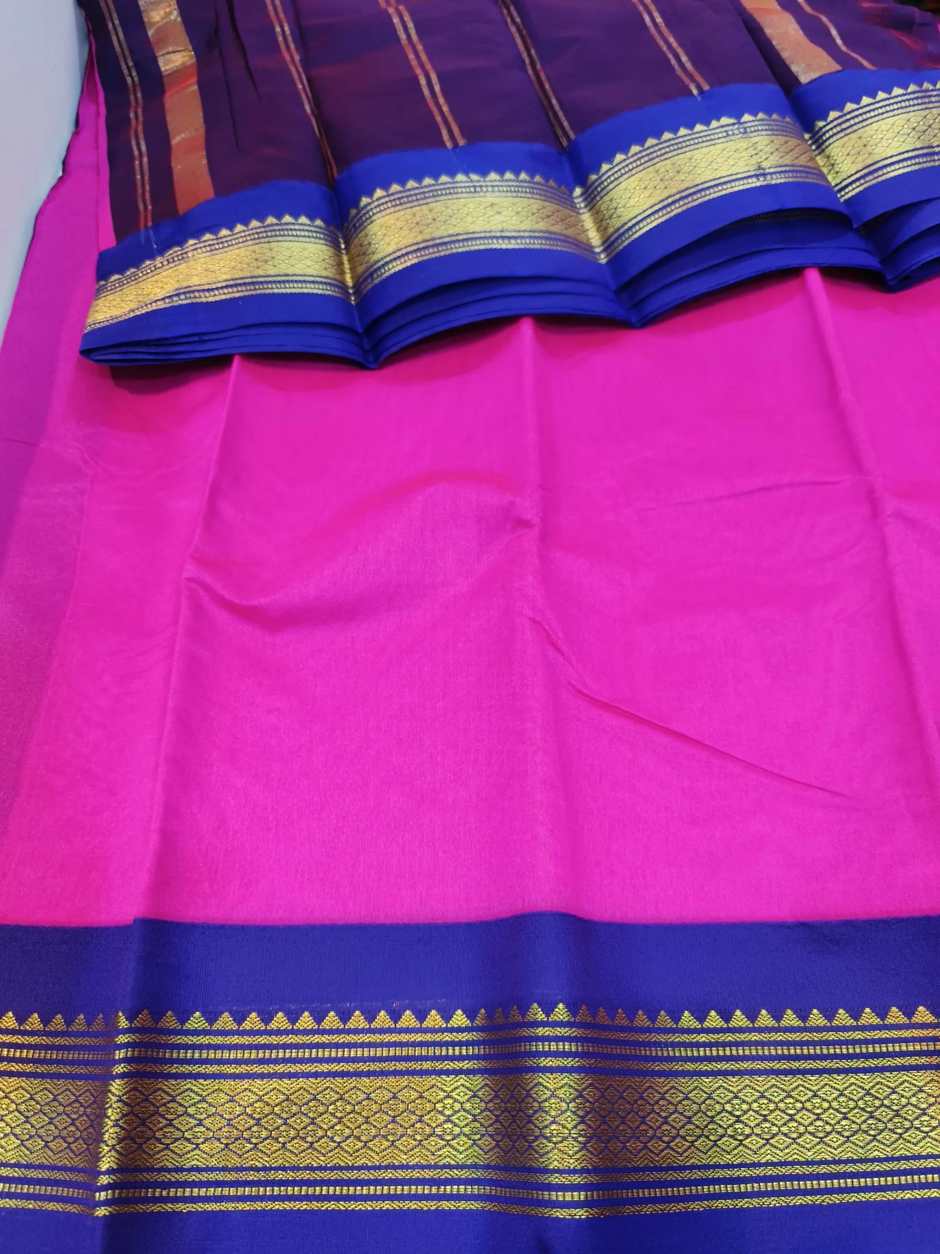 Korvai Silk Cotton Sarees with Kottanji Border (Fuschia Pink) - Image 2