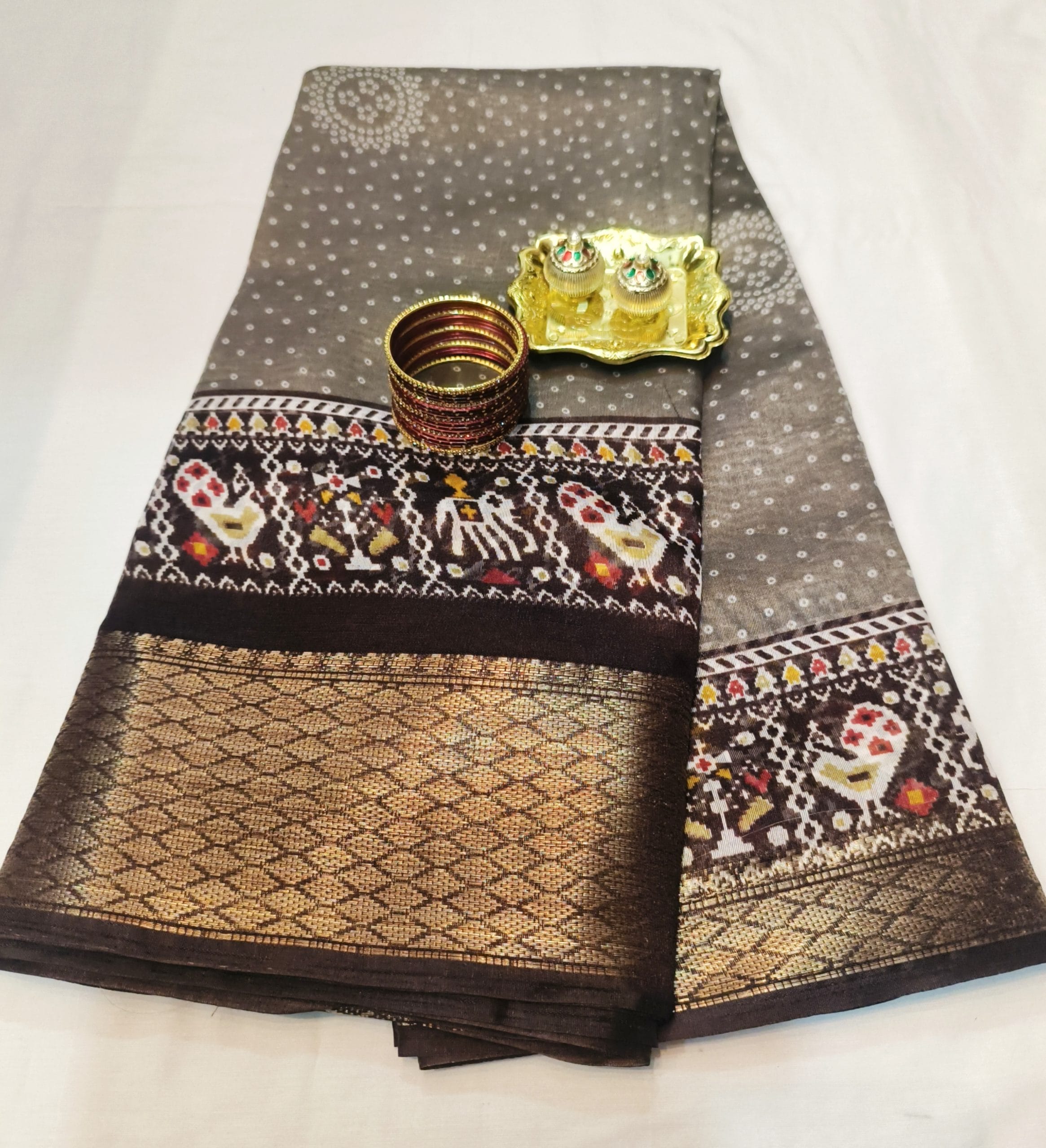 Dola Cotton Sarees (Sandy Grey) - Image 5